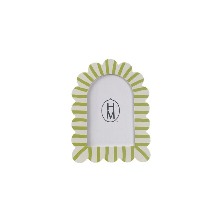 Stripe Scalloped Picture Frame