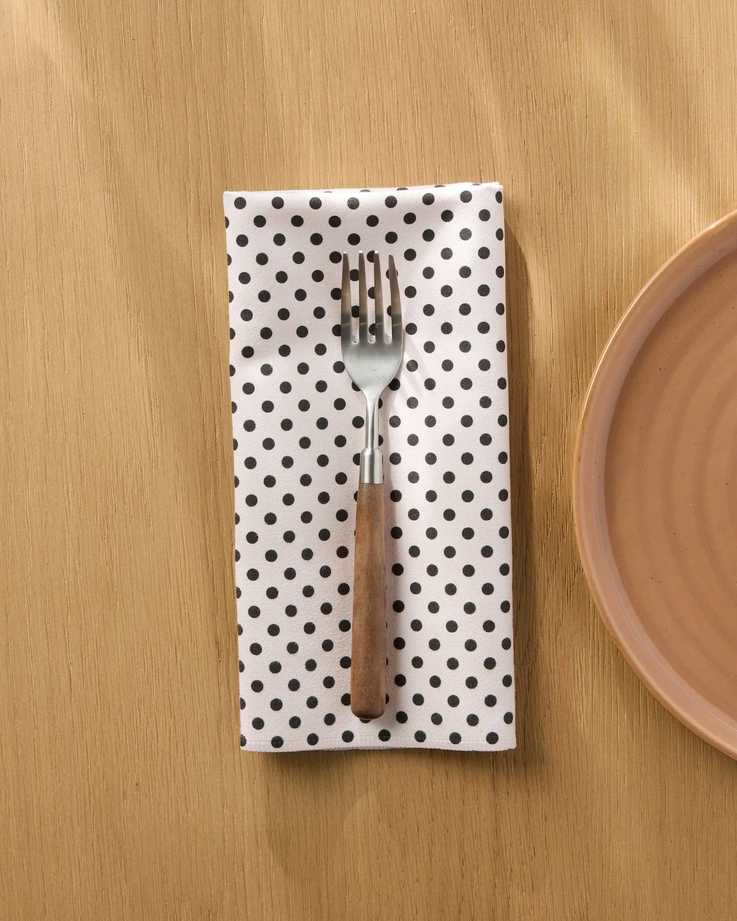 Saddle Off White Dinner Napkin Set
