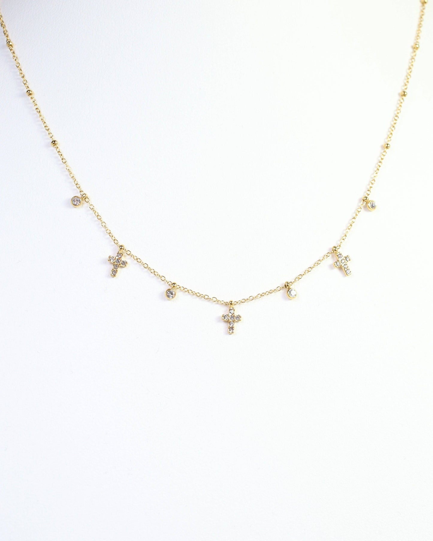 Darleen Cross Necklace WP Gold