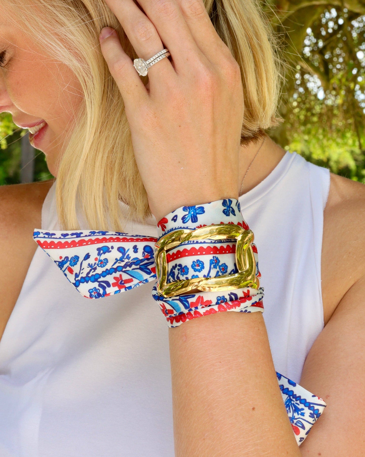 Serafina Scarf Bracelet Nvy Rd Floral