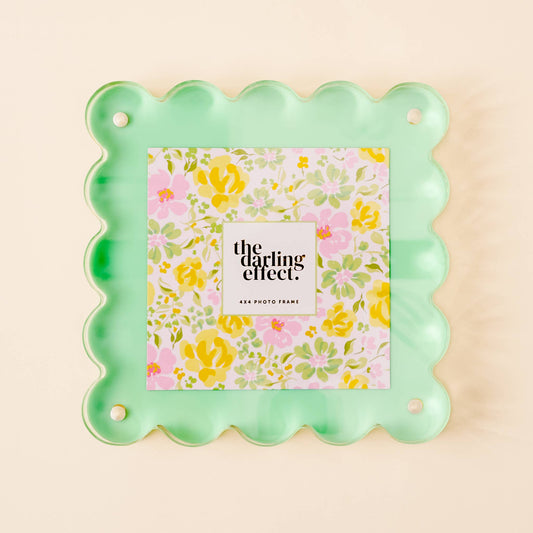 Scalloped Acrylic Frame-Green