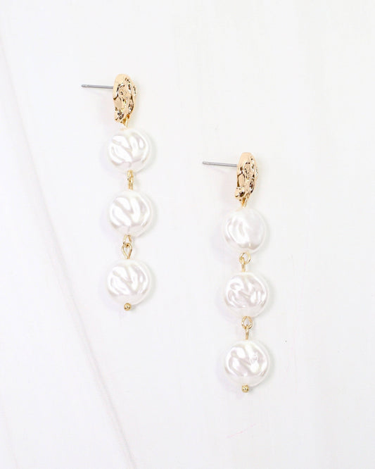 Grants Dangle Pearl Earring Cream