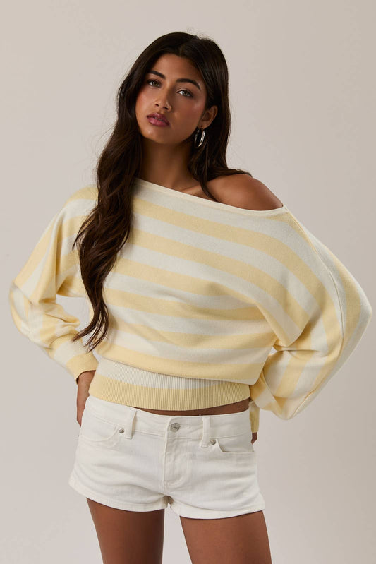 BOAT NECK DOLMAN SLEEVE TOP